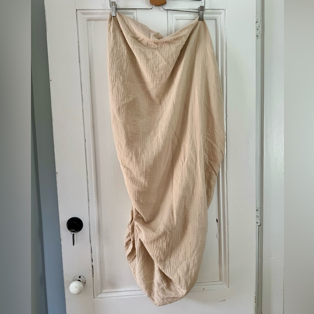 Mushie crib sheet